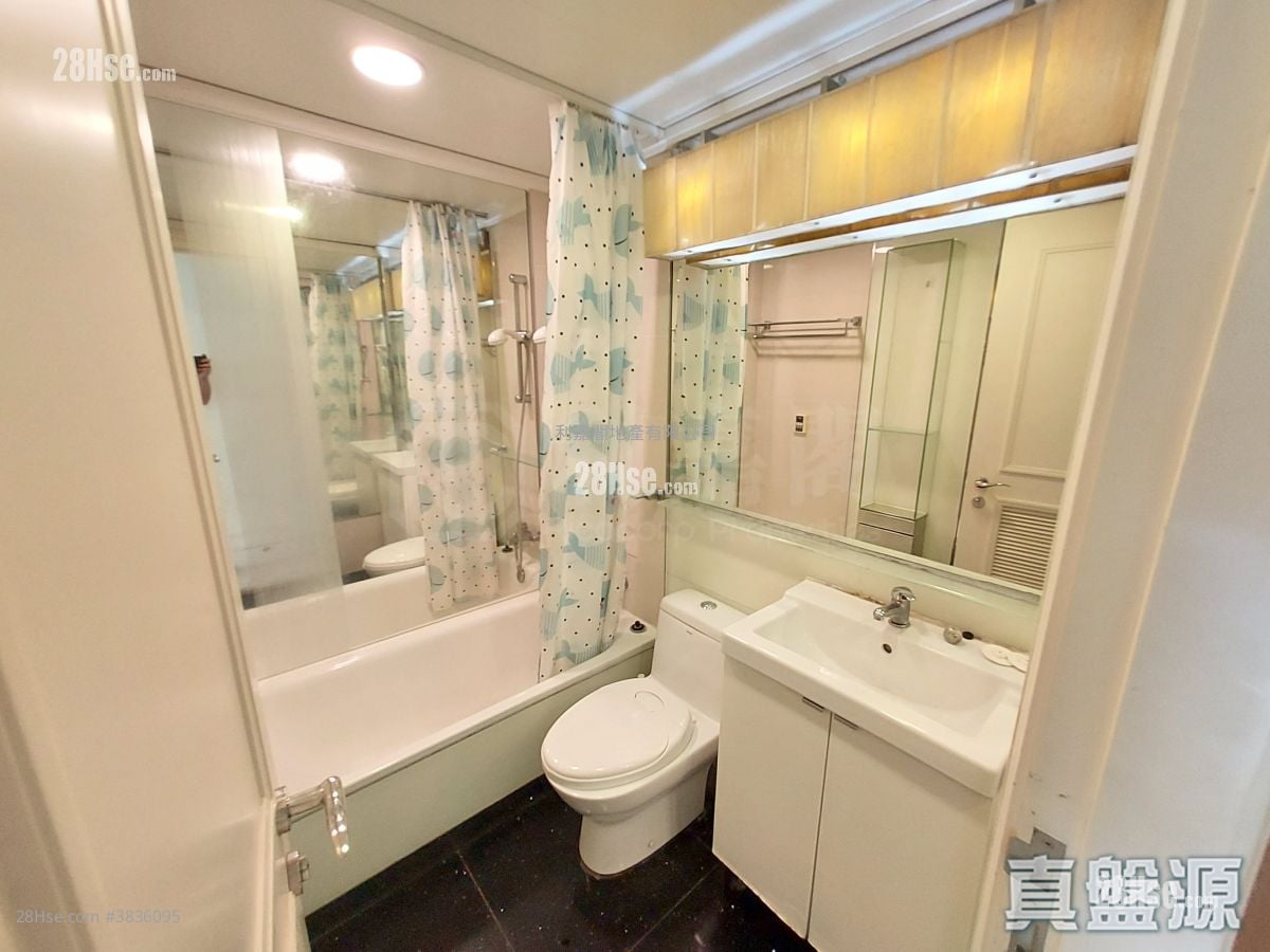Metro Town Rental 2 Bedrooms , 1 Bathroom 503 ft²