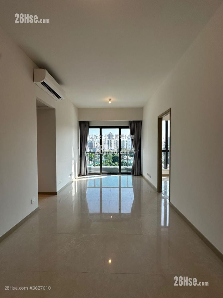 233  Prince Edward Road West Sell 3 Bedrooms , 3 Bathrooms 842 ft²