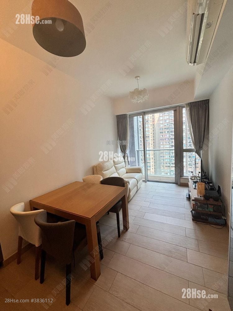 Century Link Sell 2 Bedrooms , 1 Bathroom 461 ft²
