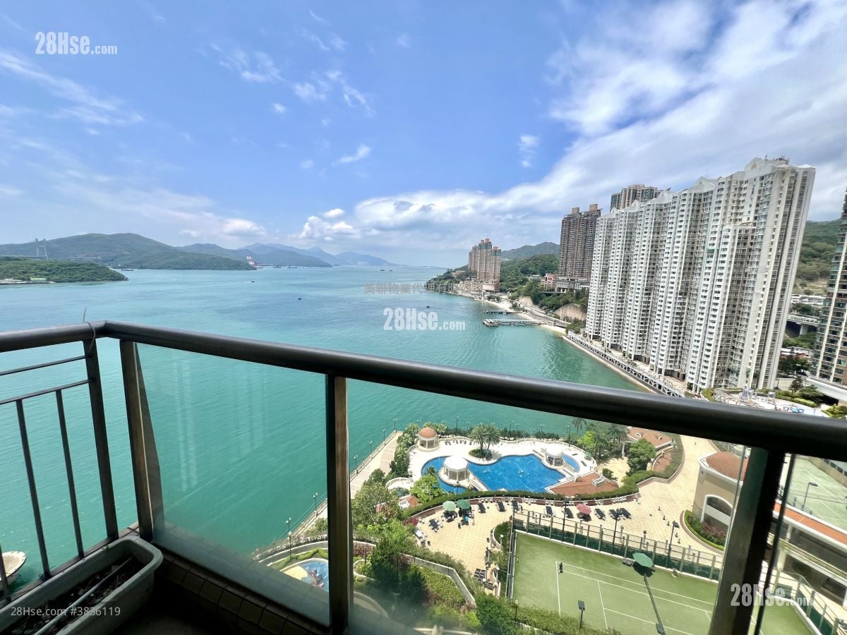 View: Bellagio Sell 3 Bedrooms , 3 Bathrooms 935 ft²
