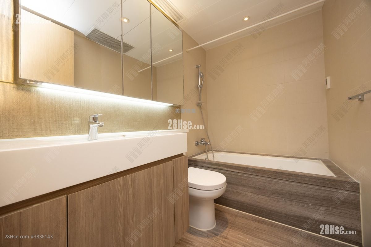 The Visionary Rental 3 Bedrooms , 2 Bathrooms 1,034 ft²