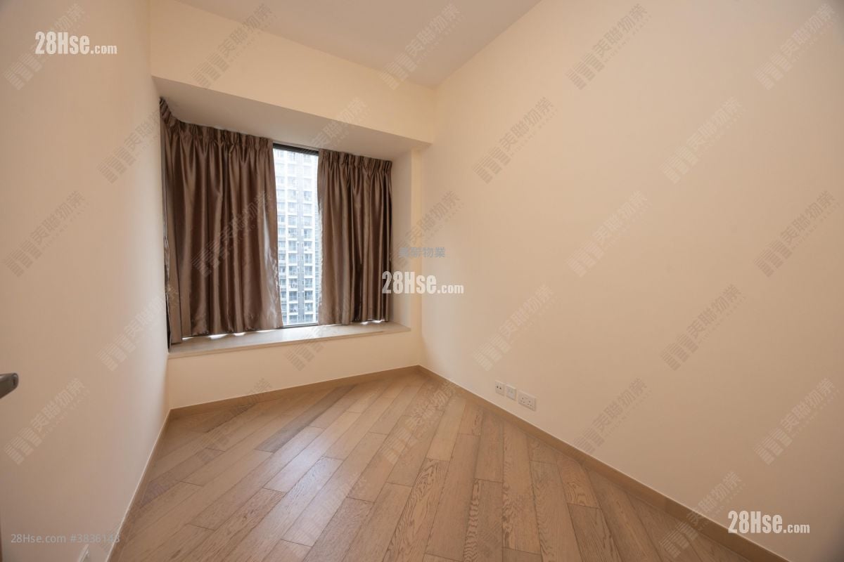The Visionary Rental 3 Bedrooms , 2 Bathrooms 1,034 ft²