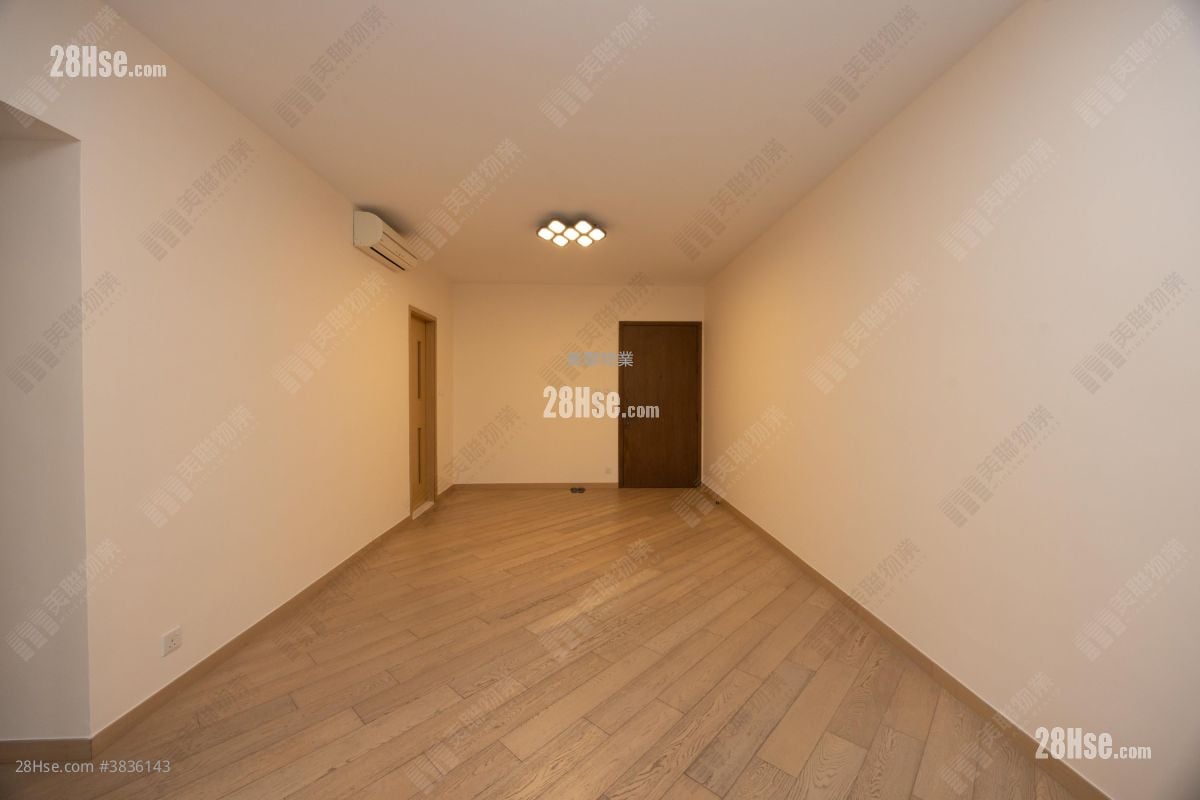 The Visionary Rental 3 Bedrooms , 2 Bathrooms 1,034 ft²