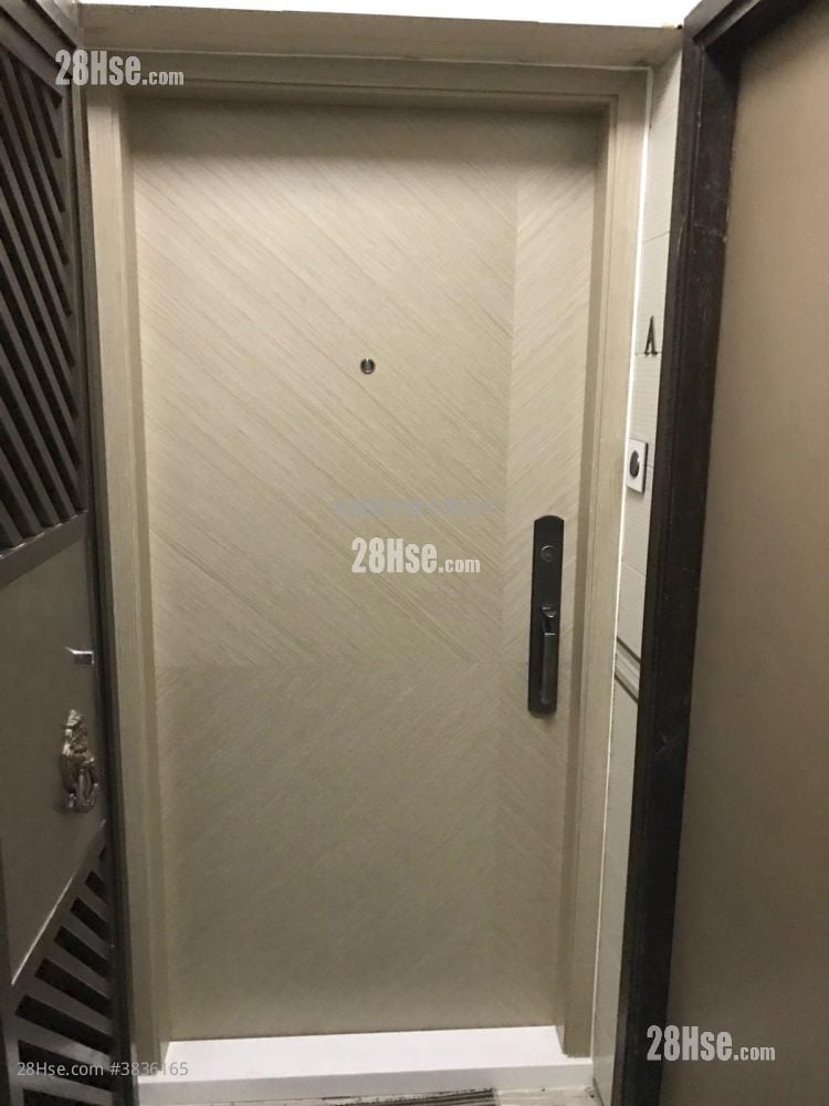 Wai Wah Centre Rental 358 ft²