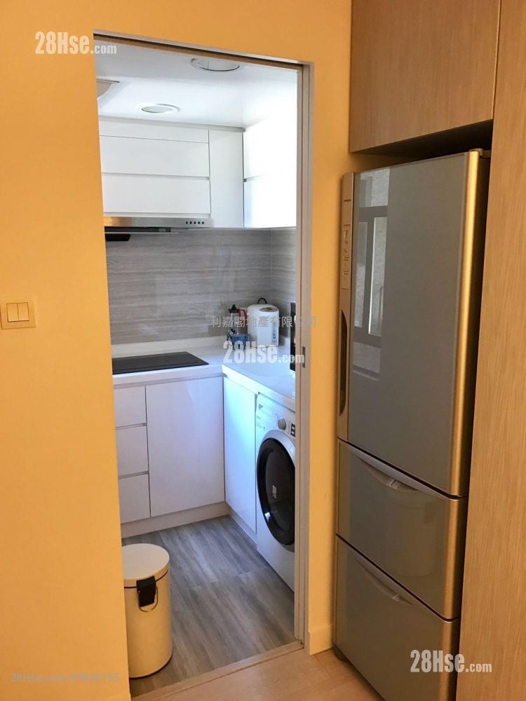 Wai Wah Centre Rental 358 ft²