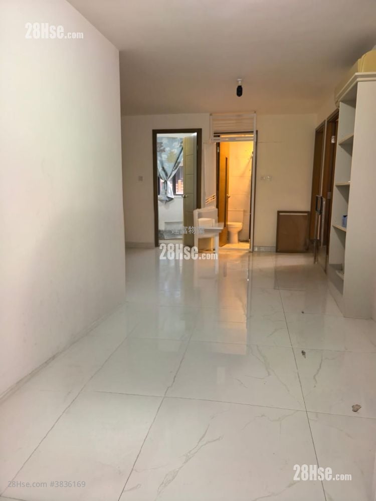 Village Sell 3 Bedrooms , 1 Bathroom 700 ft²