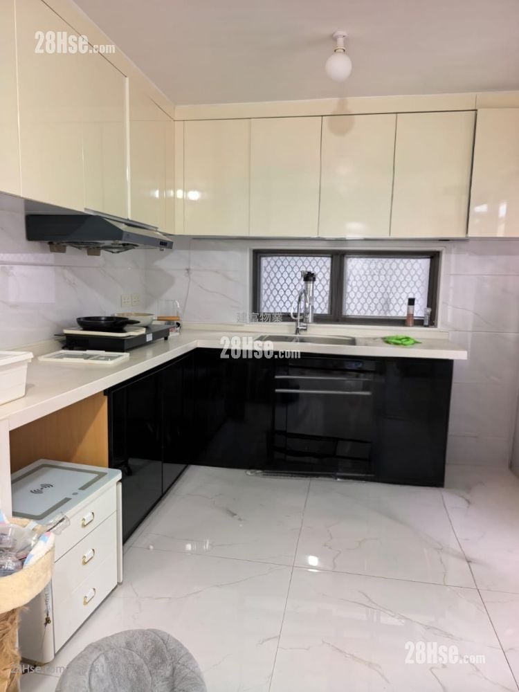 Village Sell 3 Bedrooms , 1 Bathroom 700 ft²