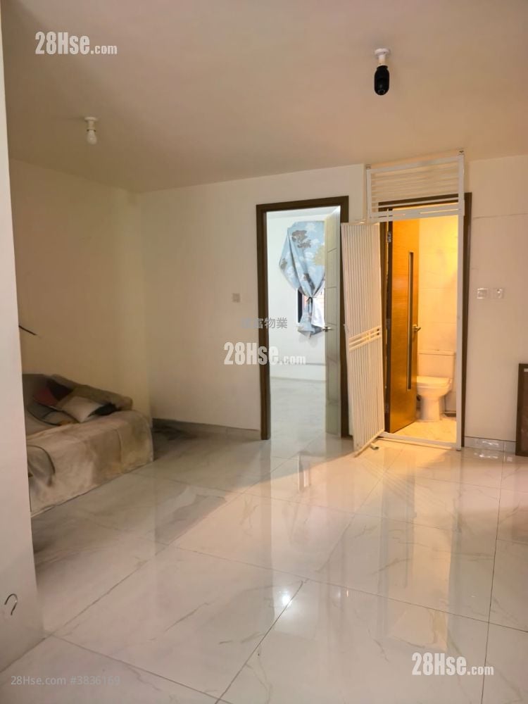 Village Sell 3 Bedrooms , 1 Bathroom 700 ft²
