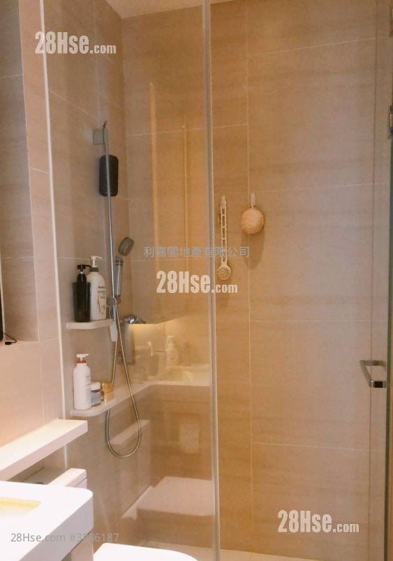 Edition 178 Sell 1 Bedroom 322 ft²