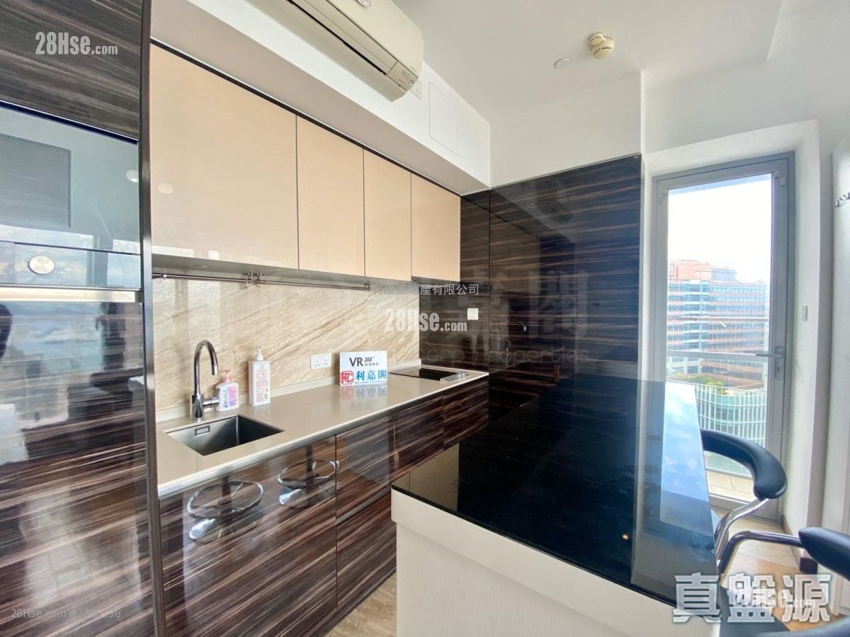 Eivissa Crest Sell 1 Bedroom , 1 Bathroom 389 ft²