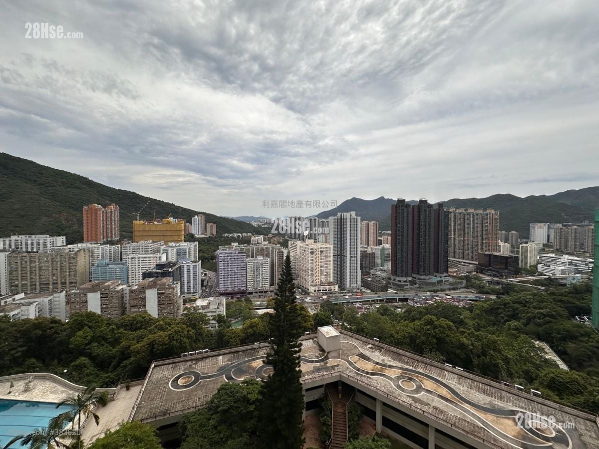 碧霞花园 租盘 3 房 , 2 浴室 1,296 平方尺