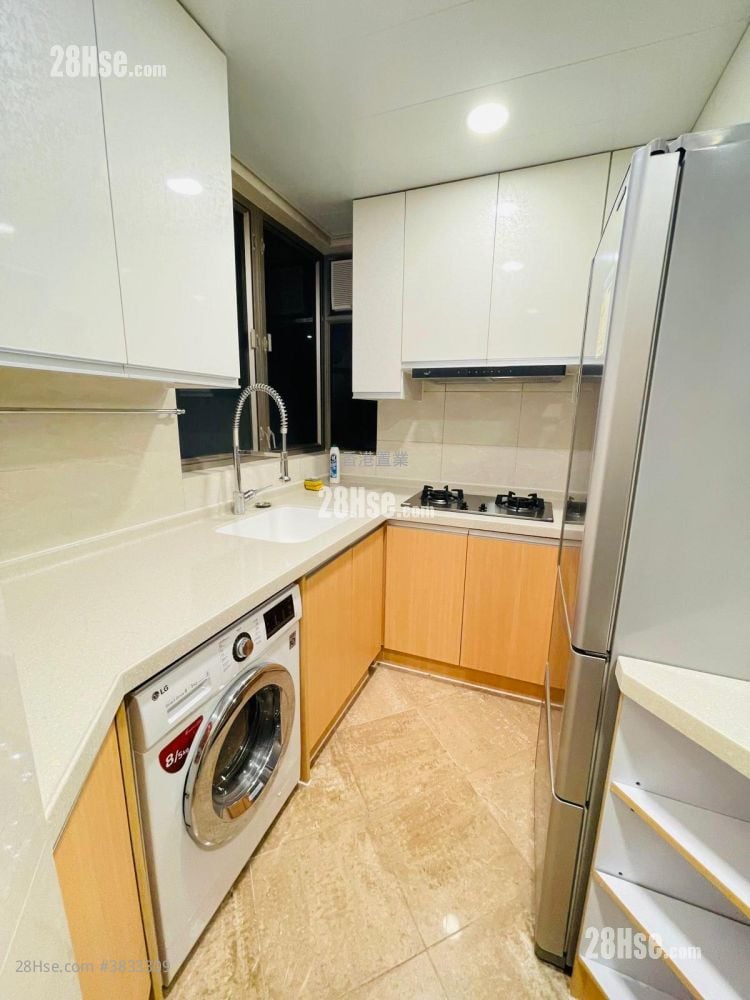 Sorrento Rental 3 Bedrooms 748 ft²