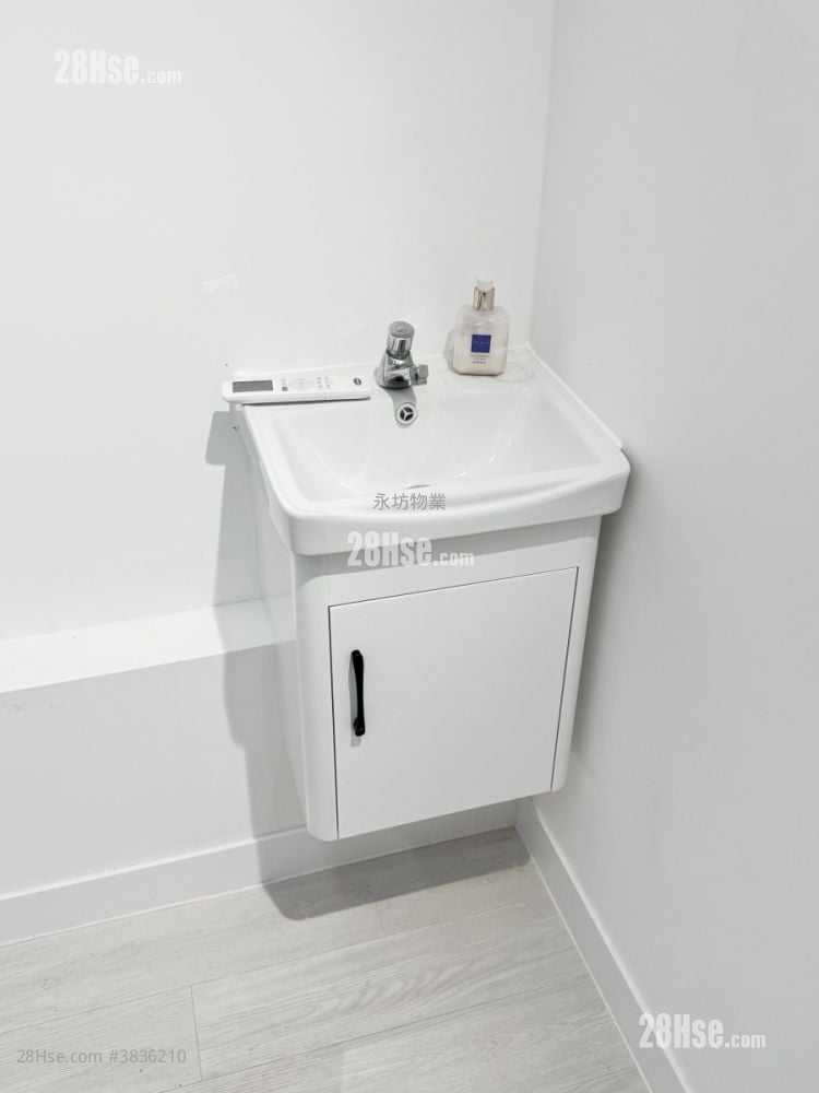 Hong Kong Industrial Centre Rental