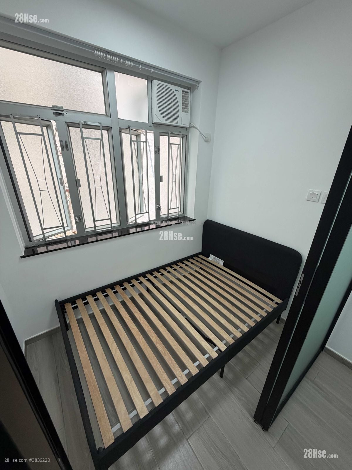 bedroom 1: Lei Wen Court Rental 160 ft²
