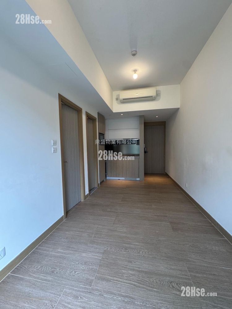 Lime Gala Rental 1 Bedroom , 1 Bathroom 353 ft²