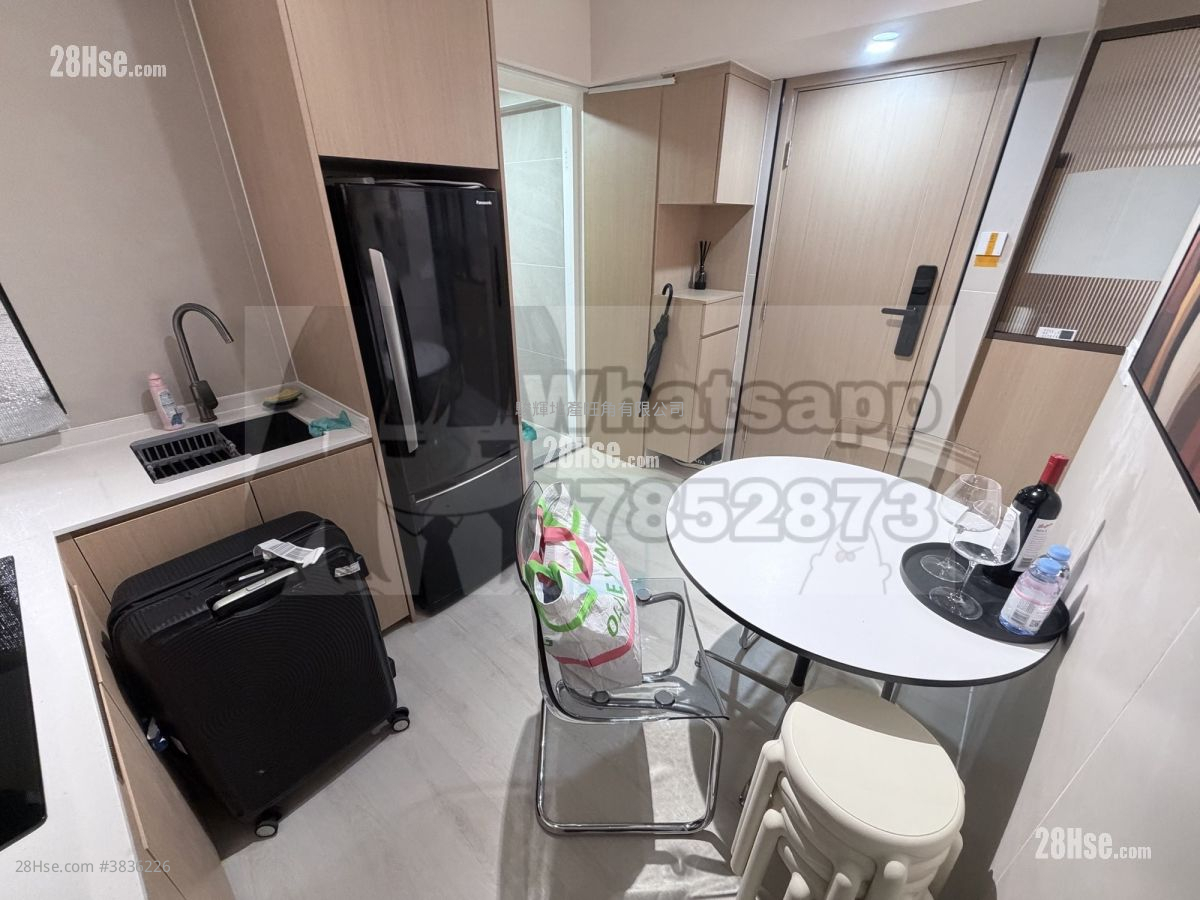King's Mansion Sell 2 Bedrooms , 2 Bathrooms 438 ft²