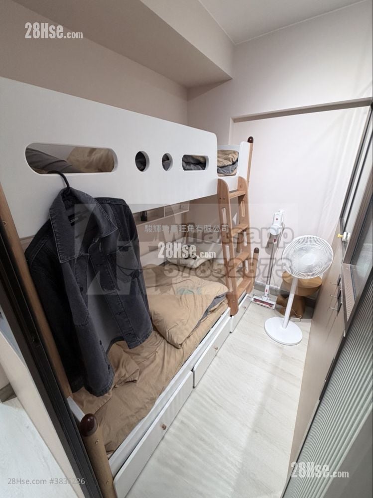 King's Mansion Sell 2 Bedrooms , 2 Bathrooms 438 ft²
