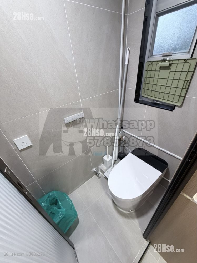 King's Mansion Sell 2 Bedrooms , 2 Bathrooms 438 ft²
