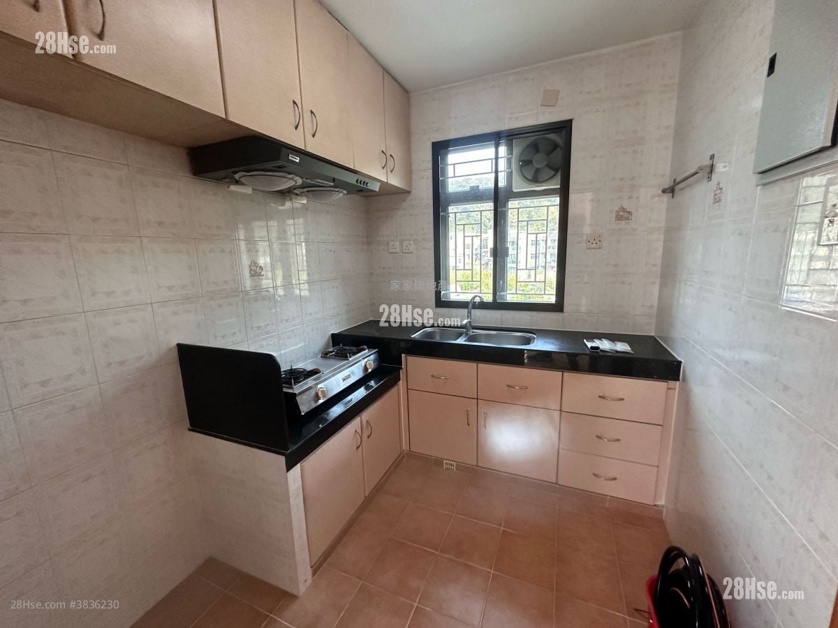 Lam Tsuen Rental 3 Bedrooms , 1 Bathroom 700 ft²