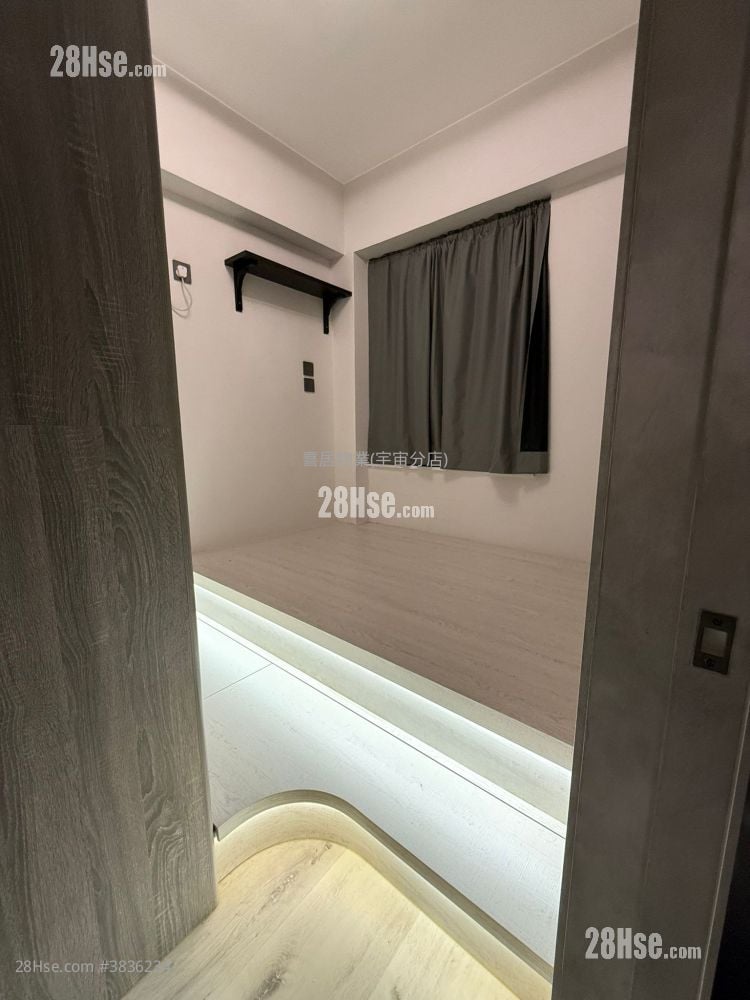 Hin Fai Building Rental 1 Bedroom , 1 Bathroom 210 ft²