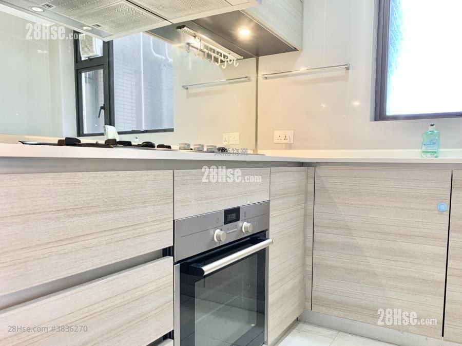 The Visionary Rental 3 Bedrooms , 3 Bathrooms 1,144 ft²
