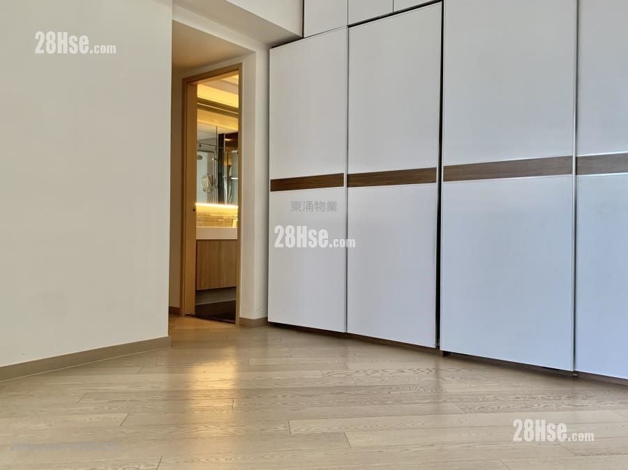The Visionary Rental 3 Bedrooms , 3 Bathrooms 1,144 ft²