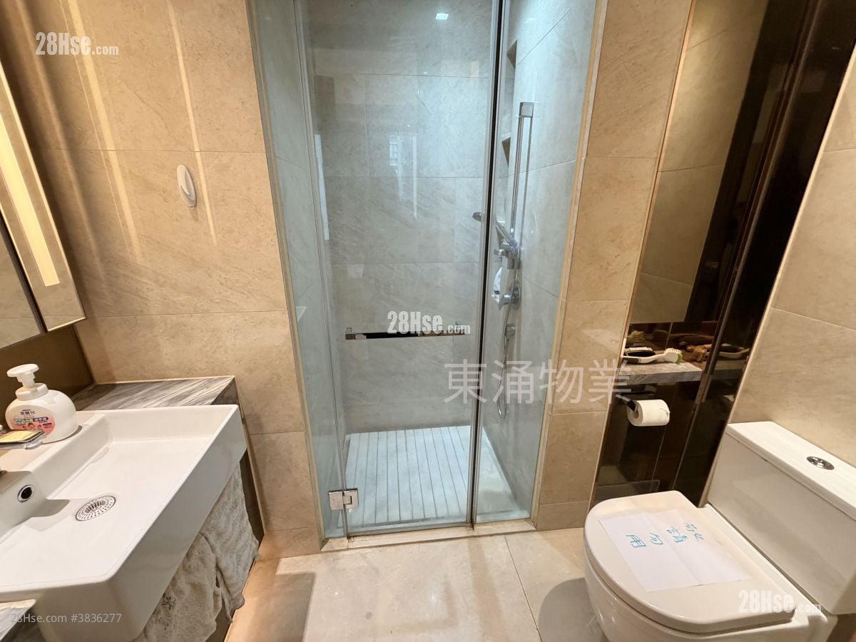 Century Link Rental 1 Bedroom , 1 Bathroom 381 ft²