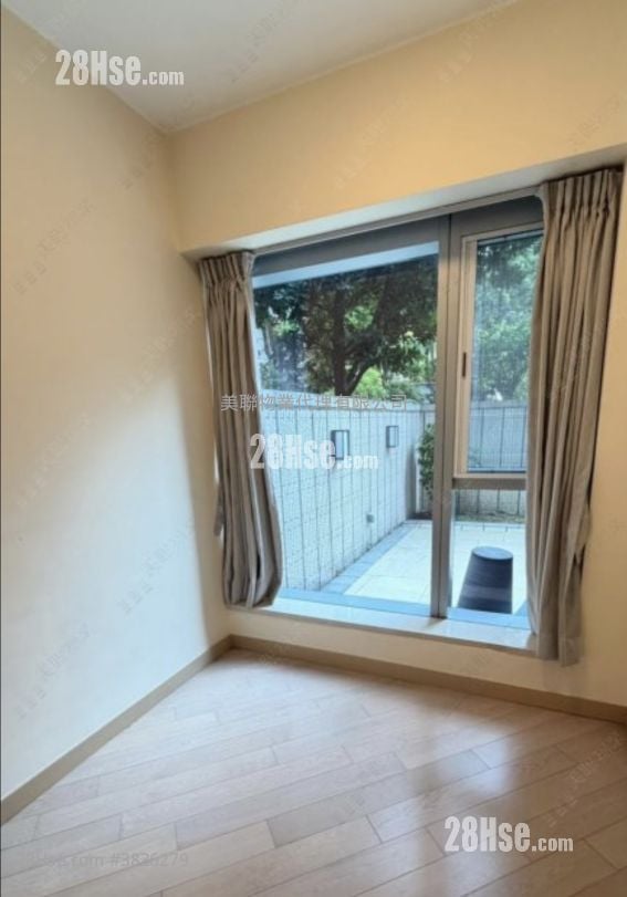 Century Link Sell 2 Bedrooms 463 ft²