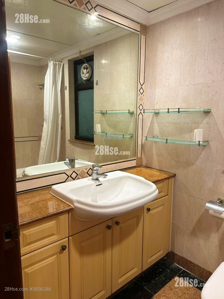 Grand Horizon Sell 2 Bedrooms , 1 Bathroom 463 ft²