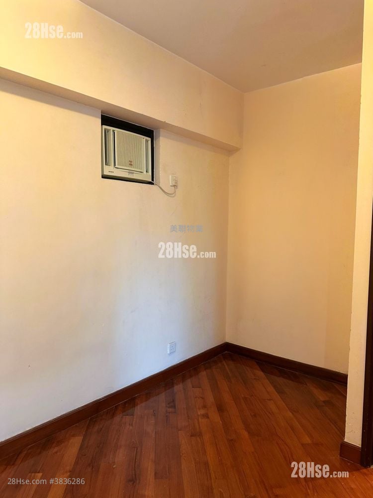 Grand Horizon Sell 2 Bedrooms , 1 Bathroom 463 ft²