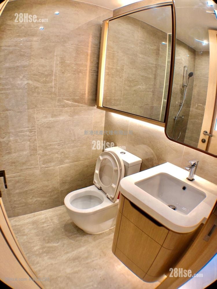 Upper East Sell Studio , 1 Bathroom 257 ft²