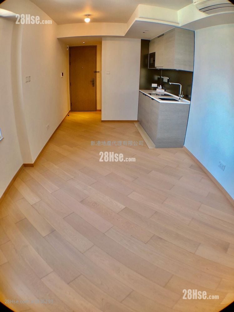 Upper East Sell Studio , 1 Bathroom 257 ft²