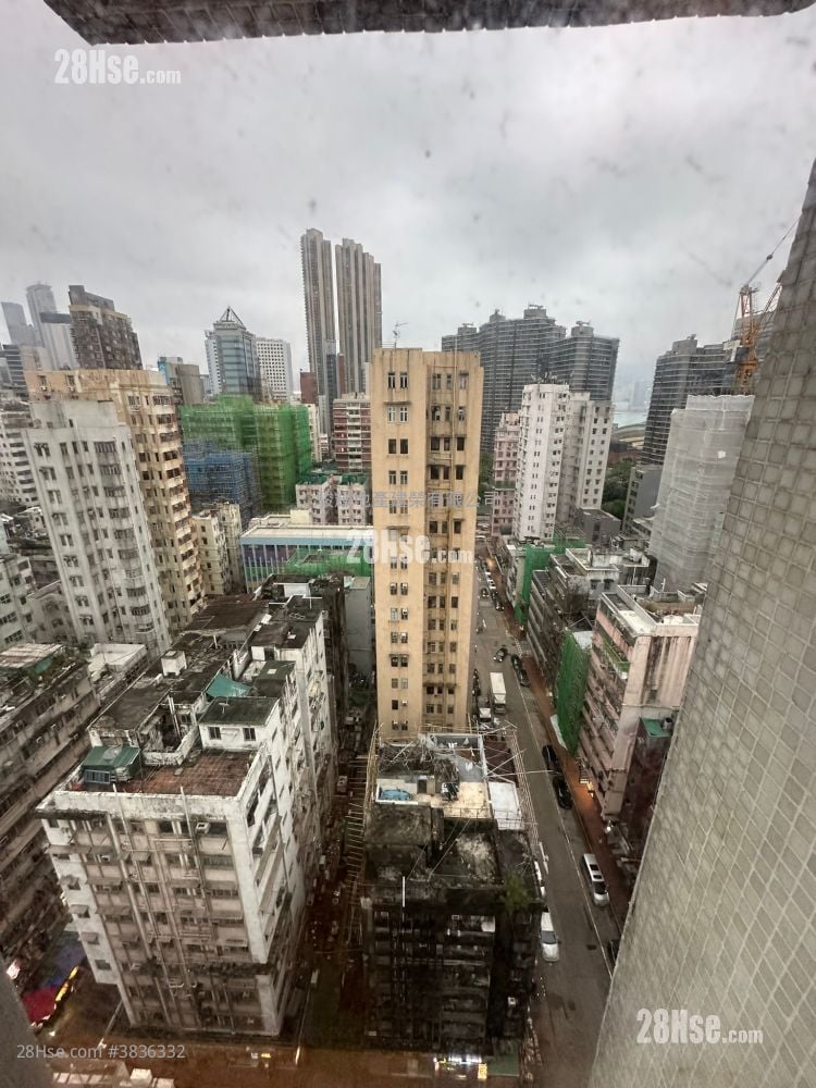 Bo Lun Building Sell 2 Bedrooms 308 ft²