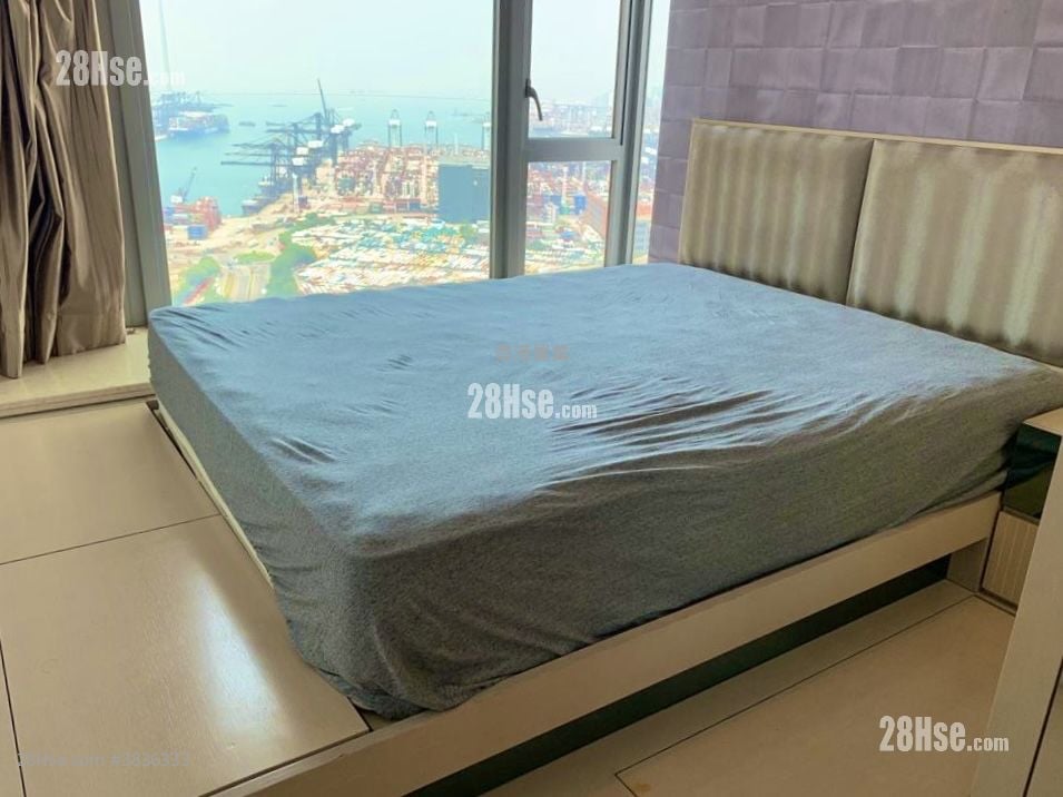 Manhattan Hill Rental 2 Bedrooms , 1 Bathroom 558 ft²