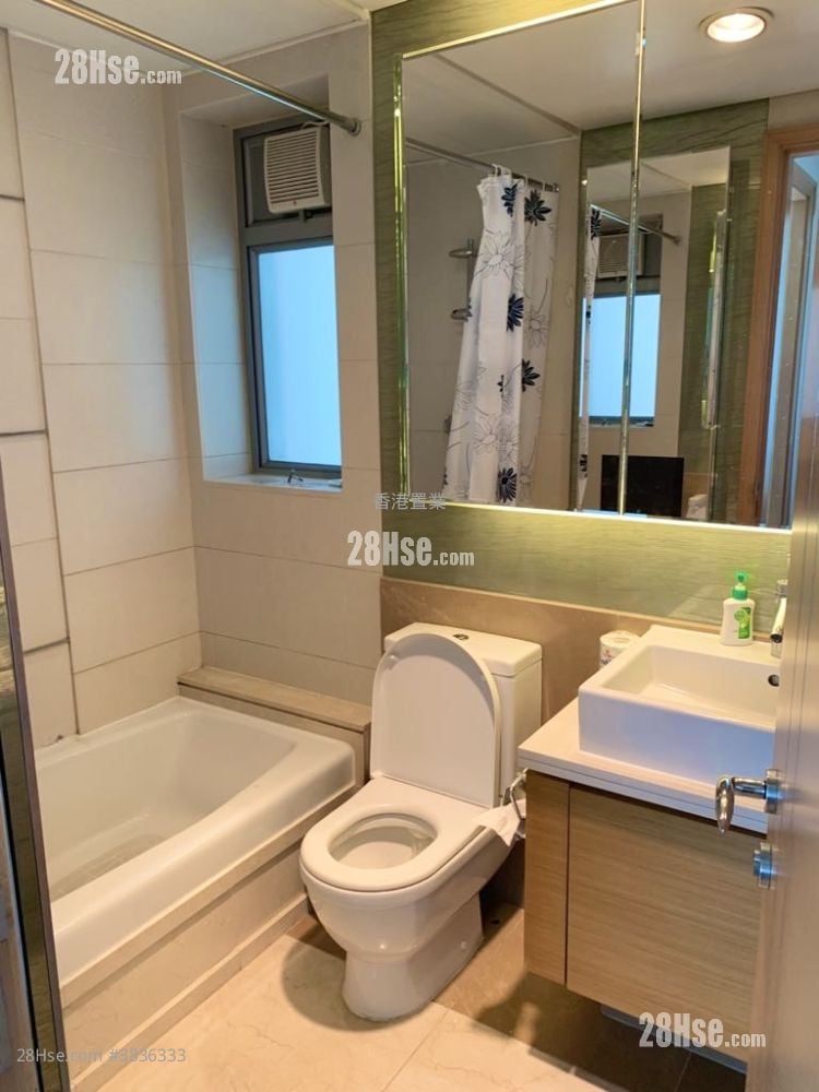 Manhattan Hill Rental 2 Bedrooms , 1 Bathroom 558 ft²