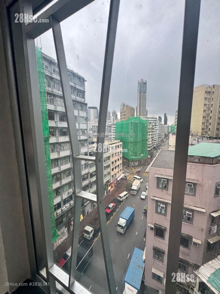 Hang Shun Building Rental 2 Bedrooms , 1 Bathroom 400 ft²