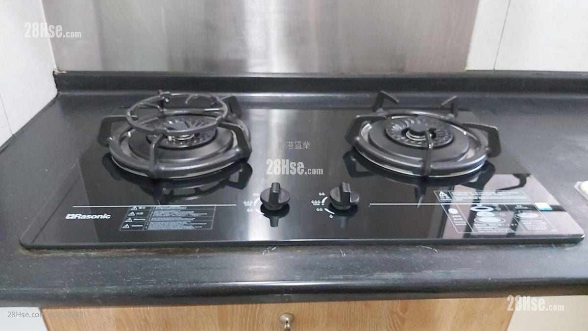 柏景灣 售盤 3 房 , 2 浴室 590 平方呎