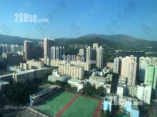 萬景峯 售盤 3 房 , 3 浴室 830 平方呎
