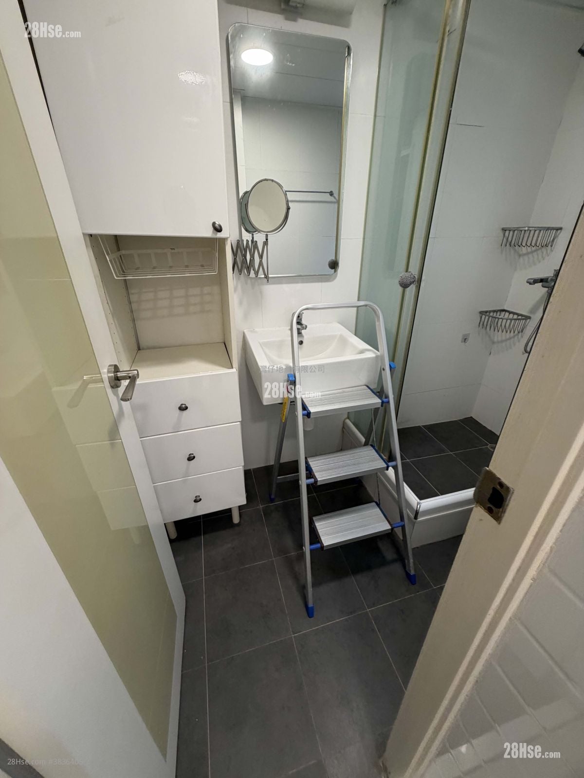 Tonnochy Towers Sell 2 Bedrooms , 1 Bathroom 367 ft²