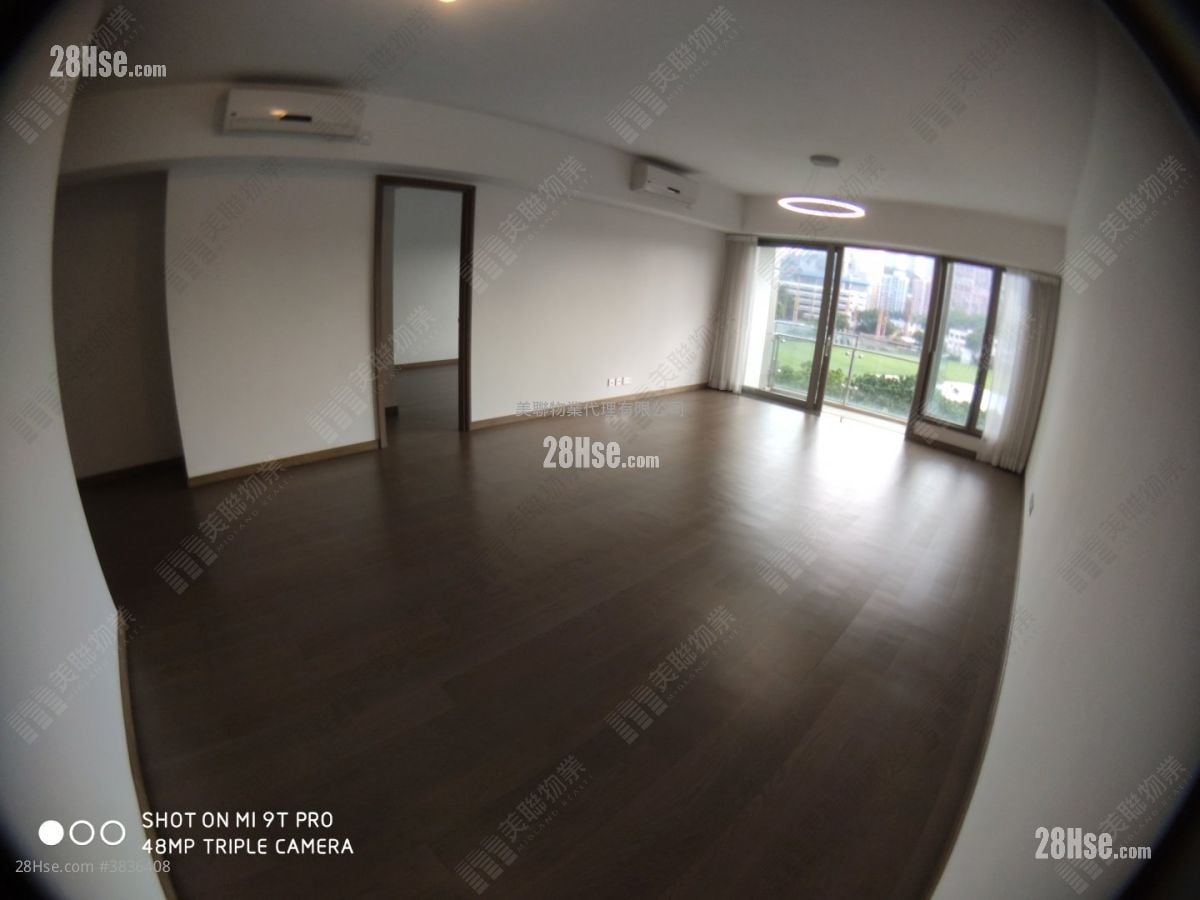 The Zumurud Rental 4 Bedrooms , 3 Bathrooms 1,624 ft²