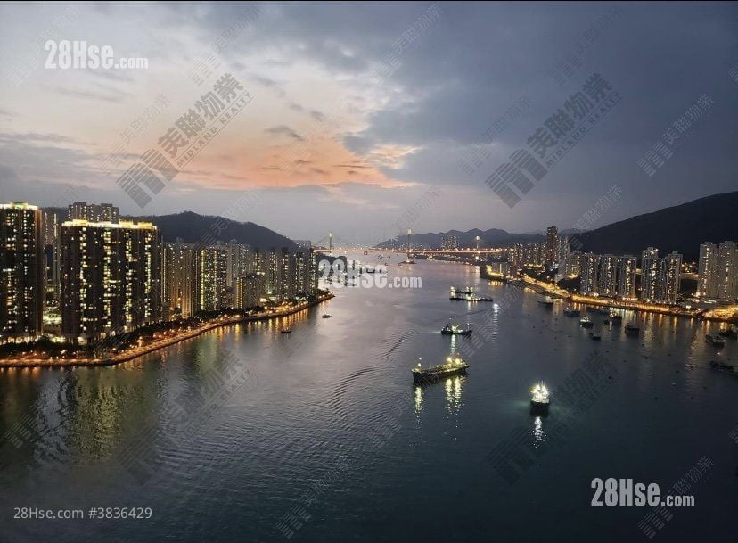 柏傲湾 租盘 4 房 , 3 浴室 1,254 平方尺