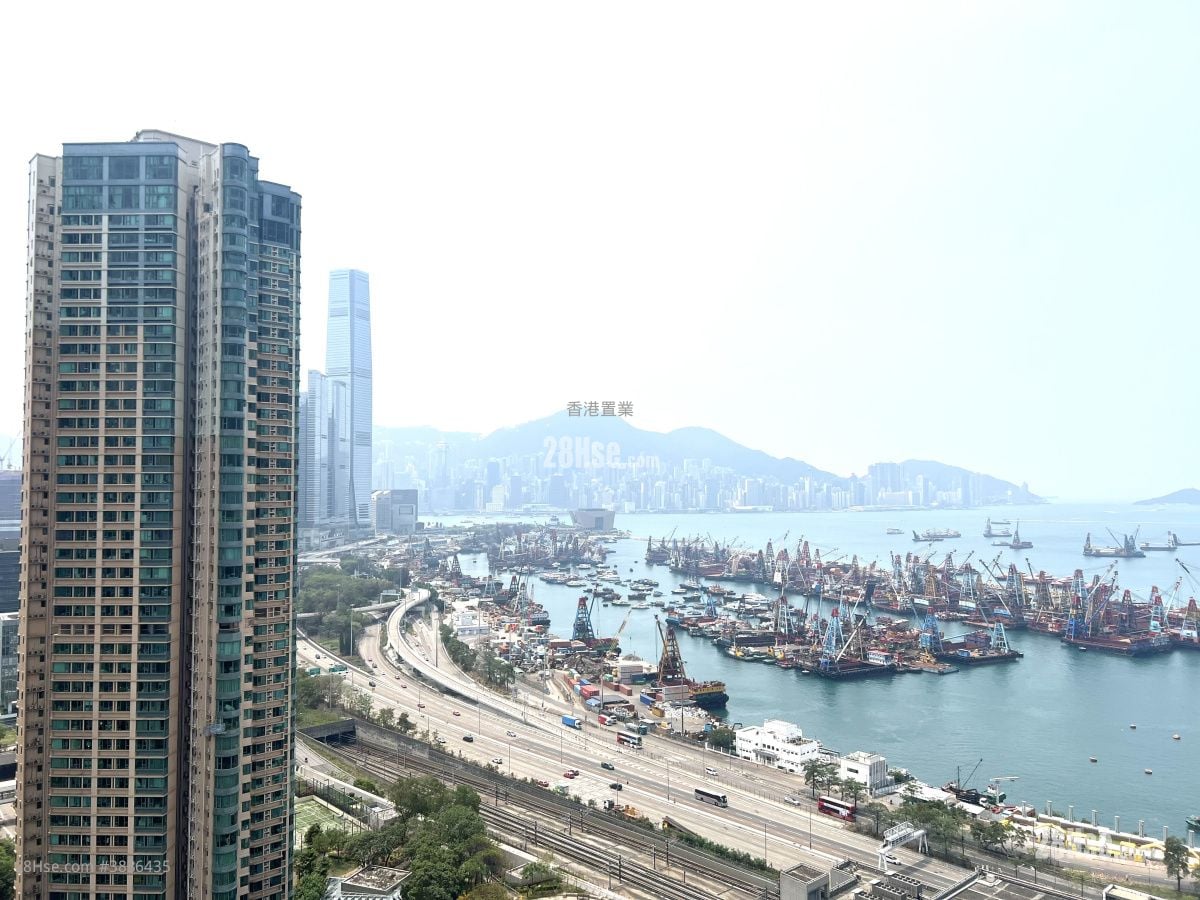 Florient Rise Sell 3 Bedrooms , 2 Bathrooms 791 ft²
