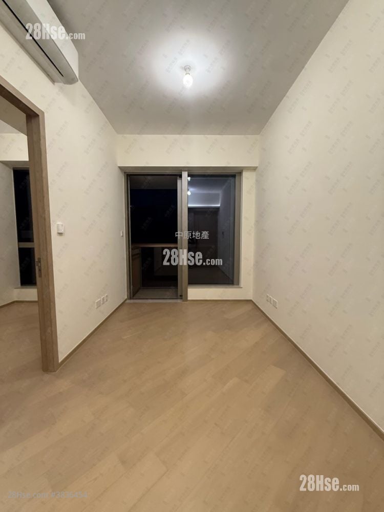 Villa Garda I Sell 329 ft²