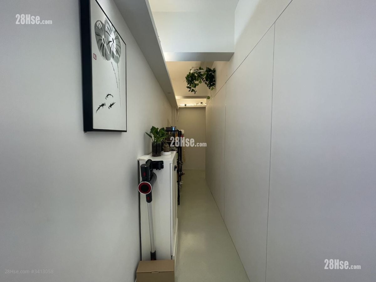 Siu Yee Building Rental 250 ft²