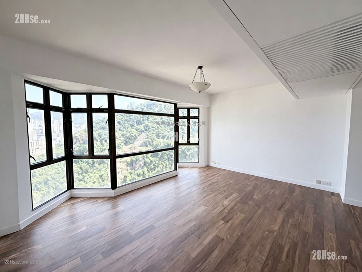 Bamboo Grove Rental 3 Bedrooms , 2 Bathrooms 1,442 ft²