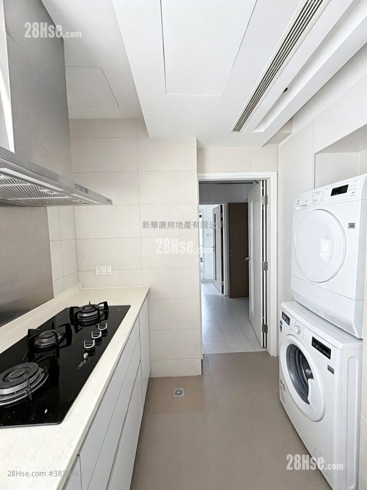 Bamboo Grove Rental 3 Bedrooms , 2 Bathrooms 1,442 ft²