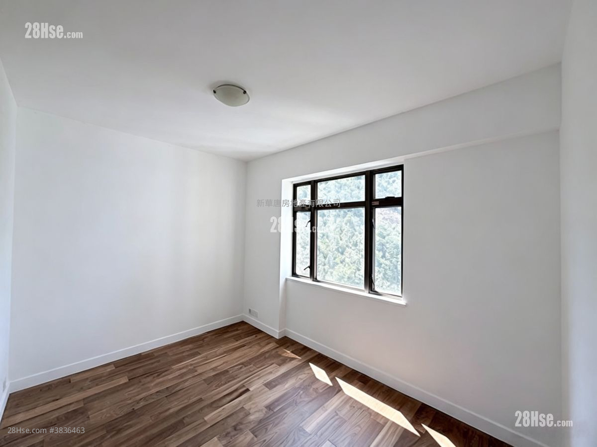 Bamboo Grove Rental 3 Bedrooms , 2 Bathrooms 1,442 ft²