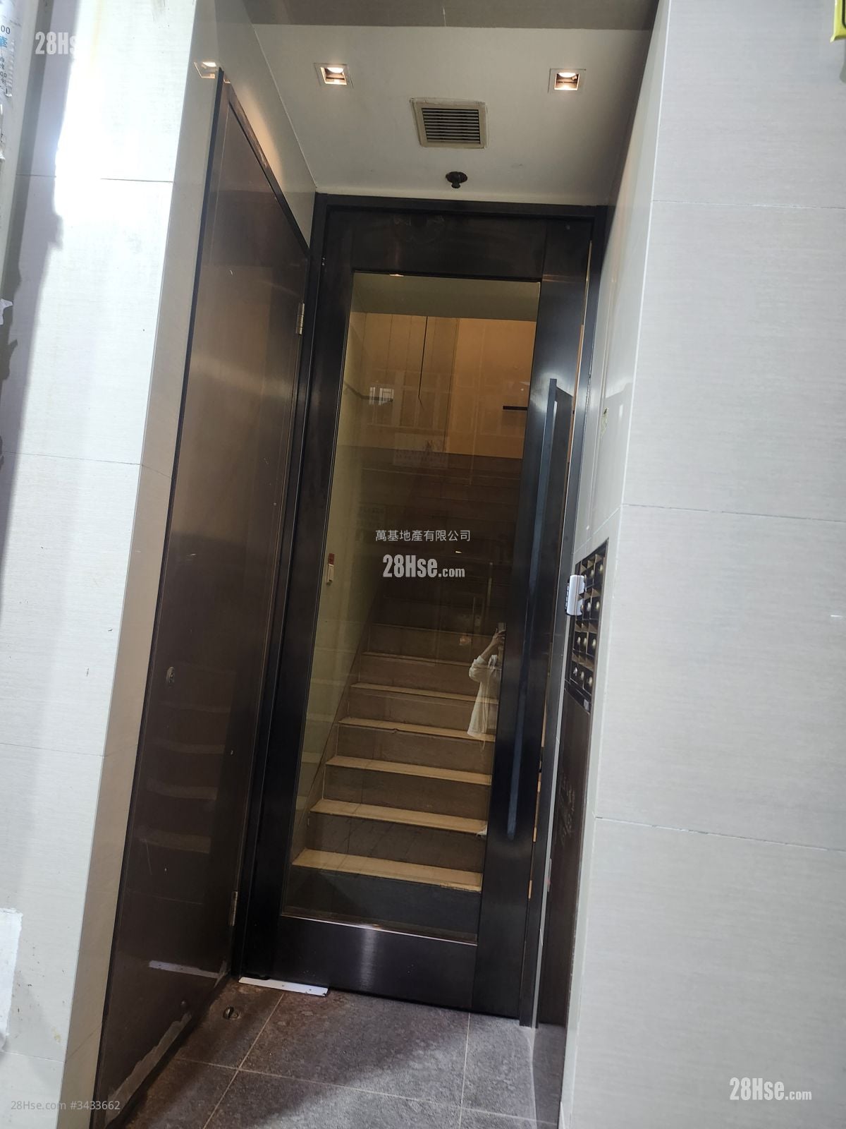 上海街360號 租盤 167 平方呎