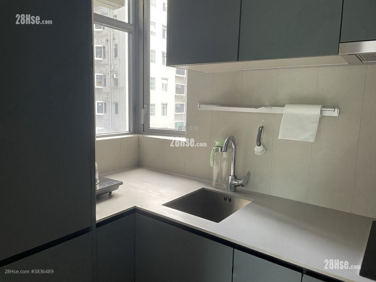 Madera Garden Sell 2 Bedrooms , 1 Bathroom 465 ft²
