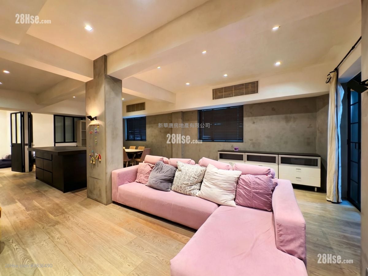 42-44 Robinson Road Rental 2 Bedrooms , 2 Bathrooms 980 ft²